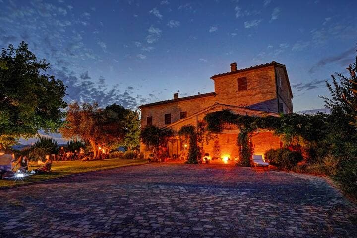 descrizione immagine